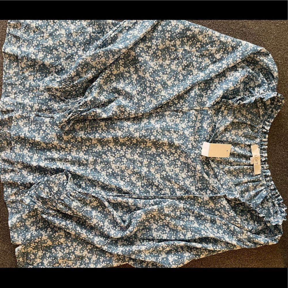 LOFT blue blouse size Large